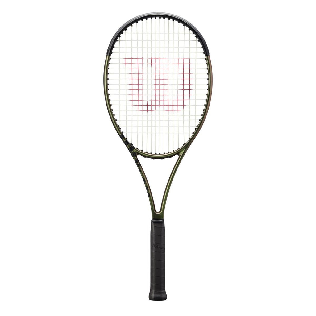 Wilson Blade 98 v8 16X19 Tennis Racquet
